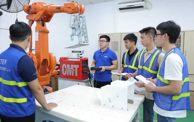 Comprehensive and optimal automation solution for factories