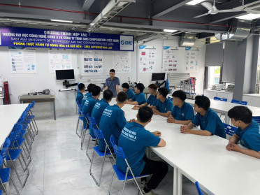 Dịch chuyển cơ cấu lao động: Từ mô hình thâm dụng lao động sang sản xuất giá trị cao P2