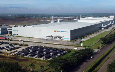  Indonesia khánh thành nhà máy pin xe điện đầu tiên