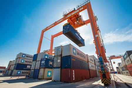  Dong Pho Moi Inland Port in Lao Cai officially begins operations, covering 50,000 m²