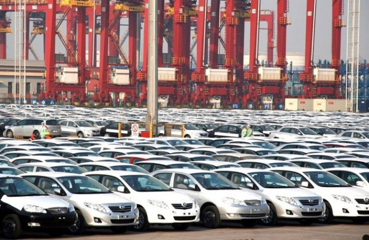 Chinese cars flood into Vietnam, struggling to sell