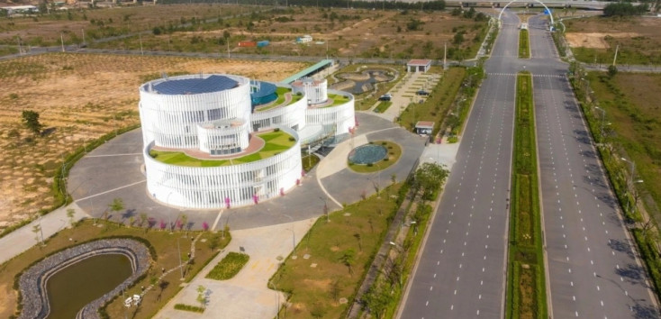 South Korean investor launches third medical device manufacturing project in Da Nang Hi-Tech Park