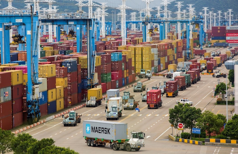  Xuất nhập khẩu của Trung Quốc bất ngờ suy giảm trong tháng 3