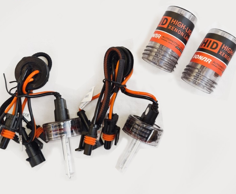 Cấu tạo đ&egrave;n xenon của h&atilde;ng Bonar