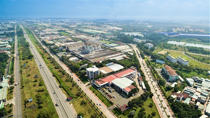 Hệ thống giao th&ocirc;ng vận tải